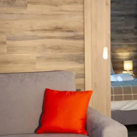 Πανσιόν Koeniguv Mlyn 3*