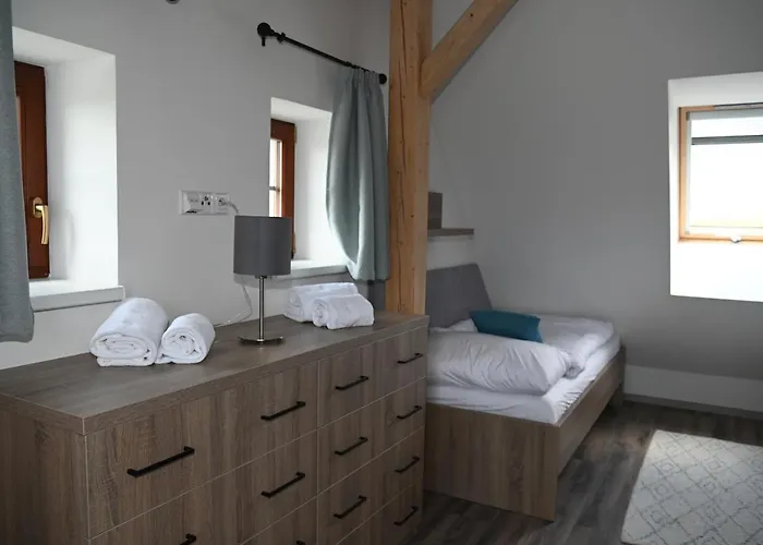 Koeniguv Mlyn بيت ضيافة