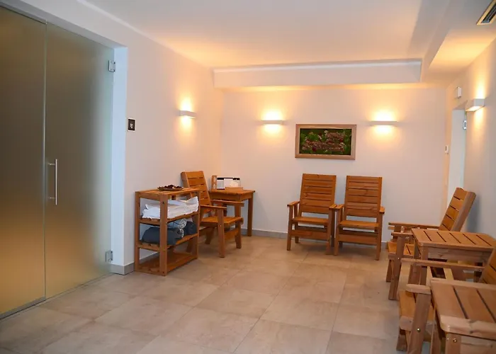 Koeniguv Mlyn بيت ضيافة Loučná pod Klínovcem